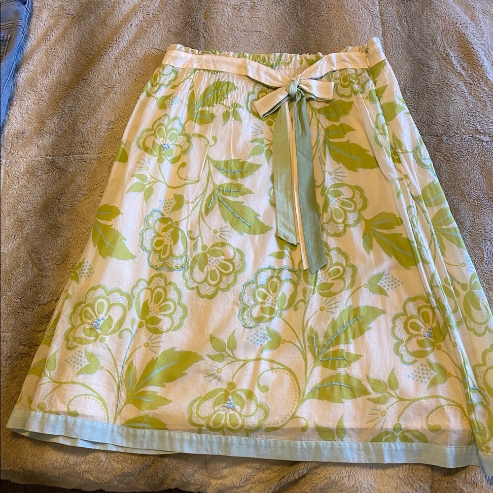 Garnet Hill embroidered skirt